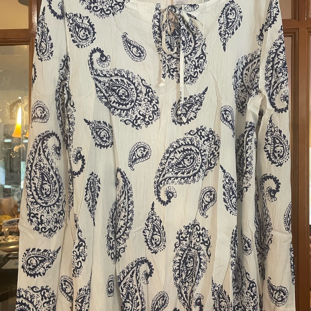 Peck & Peck Cream and Navy Paisley Tie-Neck Blouse